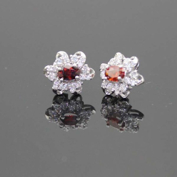 Sterling Silver Oval Blue Topaz  Clear Cubic Zircon Earrings（E01）