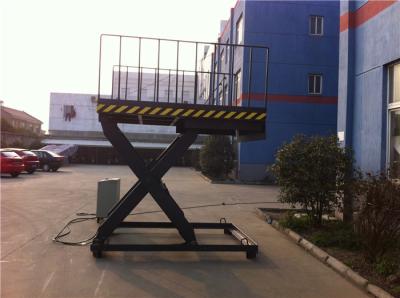 Ascenseur hydraulique de dock de mécanisme de ciseaux, ascenseur électrique de dock soulevant et abaissant des marchandises