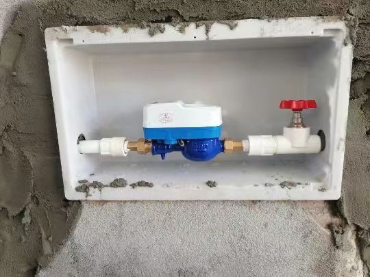 Weather Resistant Water Meter Box with High Durability and Smooth Surface for