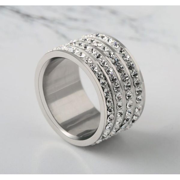 Men′s Jewelry Fashion Silver Ring Full Diamond Finger Rings 316L Titanium Steel Diamond Ring