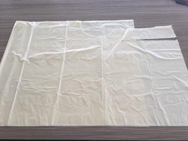 Dustproof Disposable PE Plastic Hair Cape Protective Barber Cape For Hair Cut