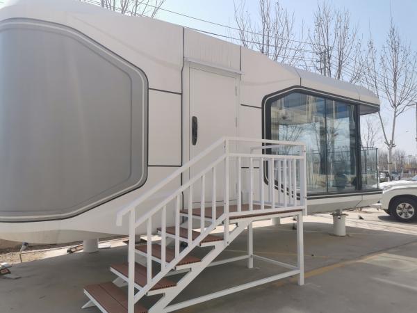 Hôtel Capsule spatiale maison de conteneurs maison modulaire préfabriquée bâtiment avec décoration intérieure