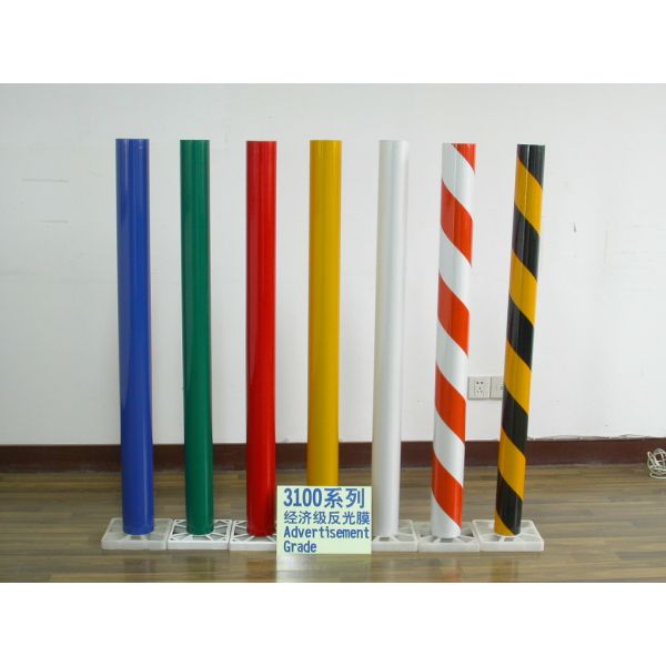 Résistant aux rayons UV 1 an feuille de vinyle réfléchissante durable 1,24/0,62x45,7m avec différentes couleurs