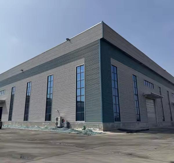 High Waterproof Fully Prefabricated Galvanized Lightweight Steel Structure - Factory Direct for Wholesale Construction Projects
