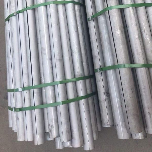 Pickling Finishing Stainless Steel Pipe OD10 - 406mm Thickness 1.0 - 40.0mm Custom Cutting