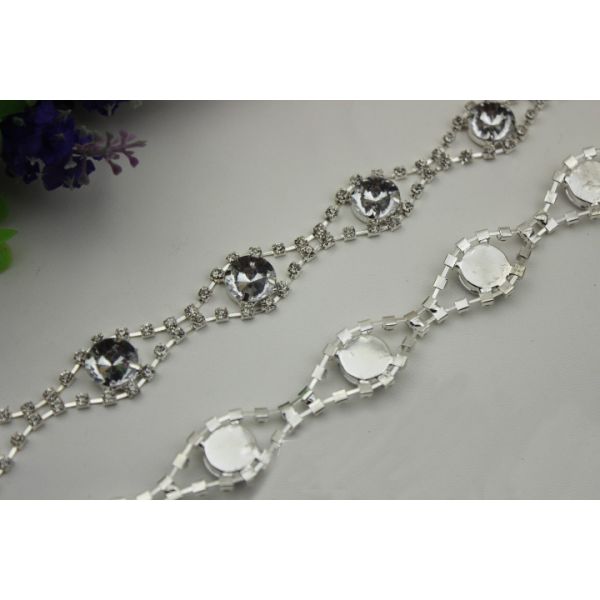 OEM graceful luxury silver color bag hardware 20 mm diamond decorative iron metal chain for tote bag