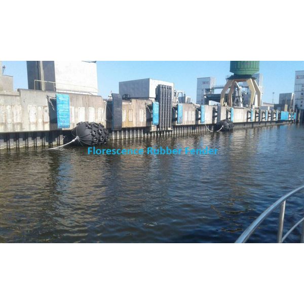 Marine Supply Yokohama Type Pneumatic Rubber Fenders Quay Fender