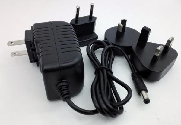 CE RoHS FCC 12V 1.5A 6V 200MA 14v 500ma 13V 6A interchangeable plug power adapter