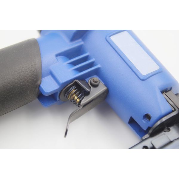 10J série 20 calibre 13 mm Air Stapler/Staple Gun/Nail Gun SL-1013J couronne large pneumatique