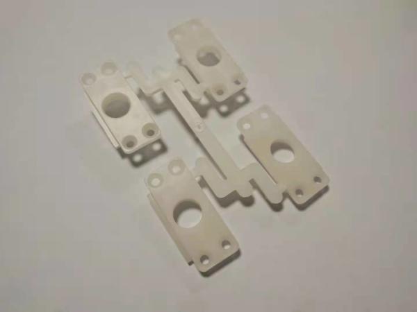 Lockable Top Cover For Electronic Device
