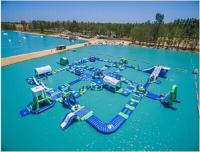 Divertimento inflável comercial da água do parque inflável adulto gigante da água para o lago