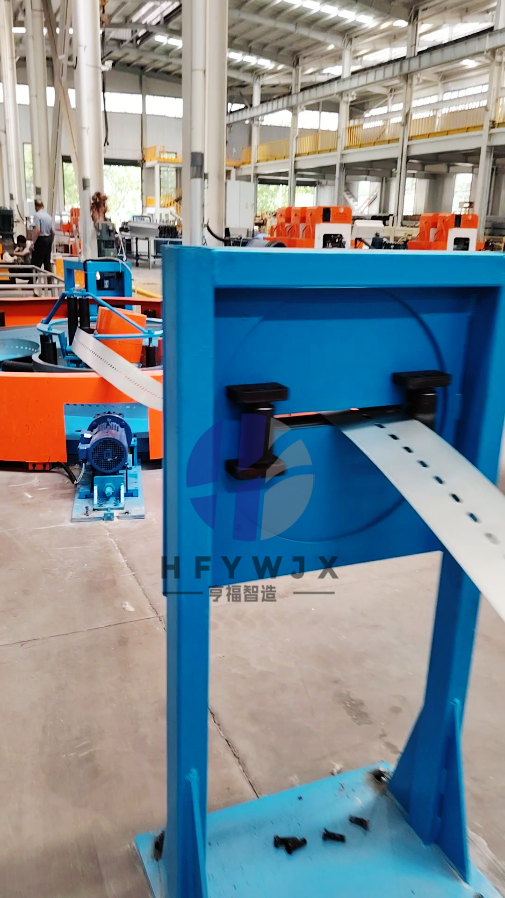 Hydraulic Shearing And PLC Control Solar Bracket Roll Forming Machine Φ80mm Solid Shaft