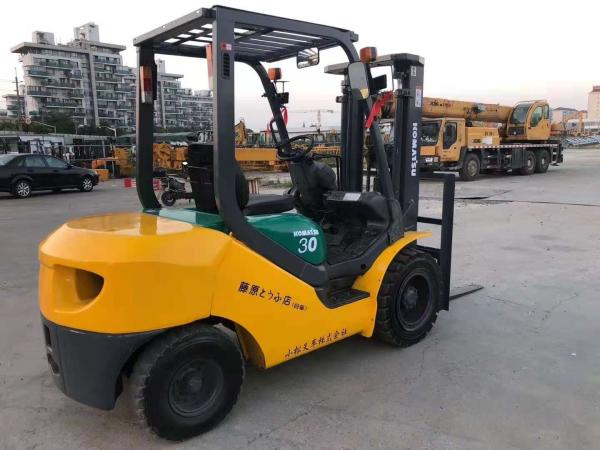 Komatsu Original Engine 3T FD30-17 Second Hand Forklift
