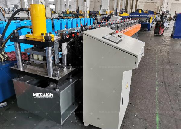 Hydraulic Cutter Equipped Roll Former For Custom Curved Edge Garden Fence Post Production Line