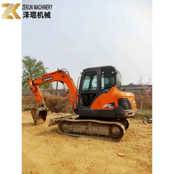 Excavadora de segunda mão Doosan DX60-7 DX60-9 6T Usada da Coreia