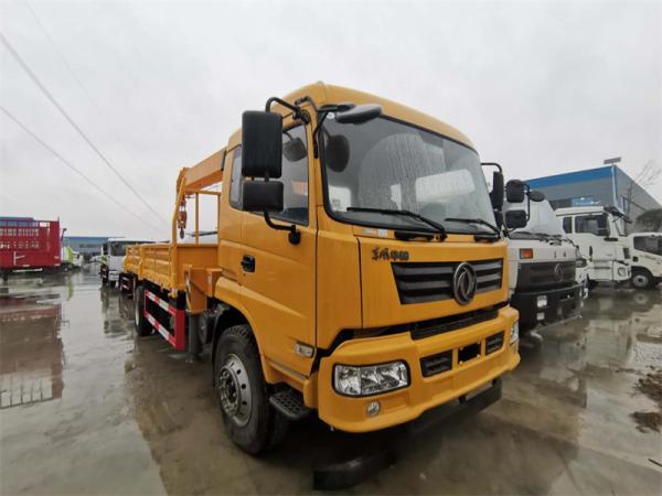 Dongfeng 190hp caminhão de motor montado guindaste 8 toneladas caminhão de guindaste para transporte