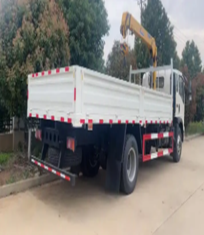 Высокопроизводительный SHACMAN SINOTRUK 4x2 6x4 6 тонн Строительный телескопический грузовик с бумом