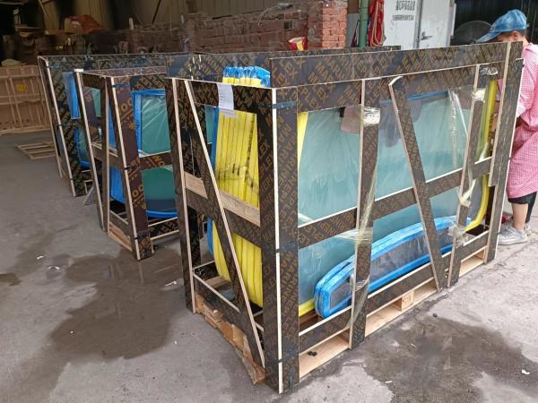 Automotive Rear Door Front Windscreen Glass Sunroof Oem Odm Exporter