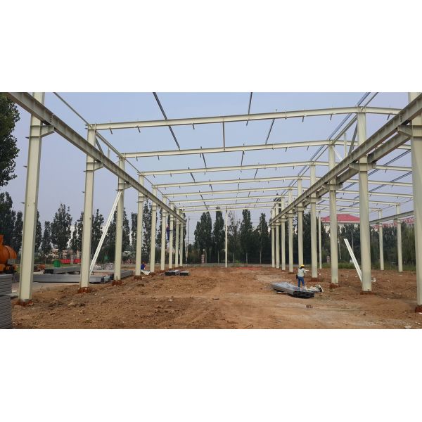 Taller de estructuras de acero preconstruidas para fábricas industriales