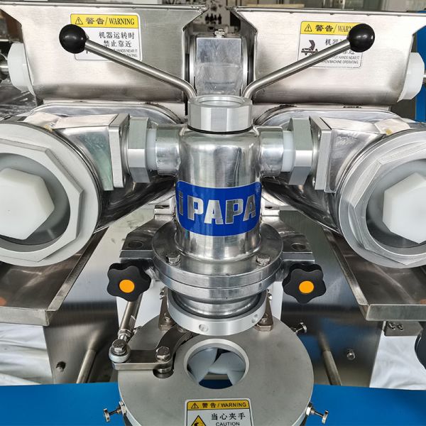 Высокоскоростной автоматический шарик сыра/шарик картошки делая машину