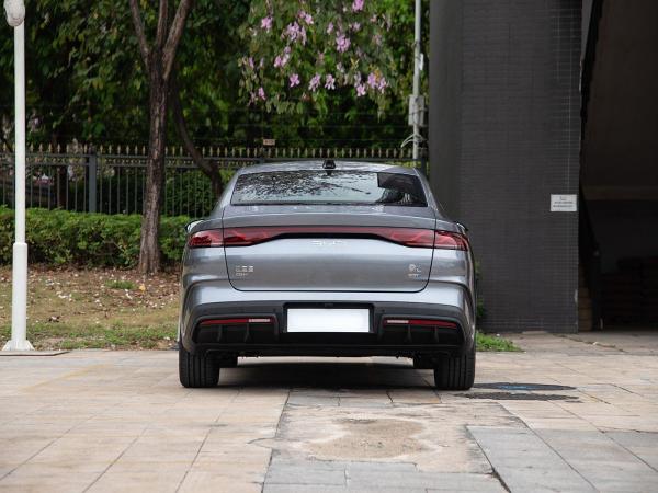 Geely 2025 DM-i Intelligent Driving Edition 80KM PHEV Sedan Popular Used Cars with VI Environmental Standards