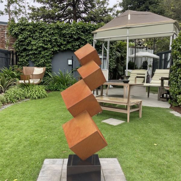 Modern Outdoor Garden Decorative Rusted Corten Steel Tiered Cube Sculpture