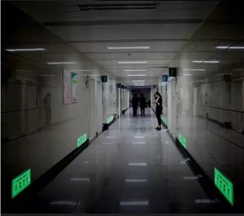 Resplandor luminoso 230mic en el vinilo reflexivo no tóxico oscuro de la película