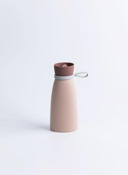 Bouteille d'eau chaude mignonne avec un couvercle Sac à eau chaude chaude pour soulager la douleur Sac chauffant pieds main plus chaude compresse chaude et froid