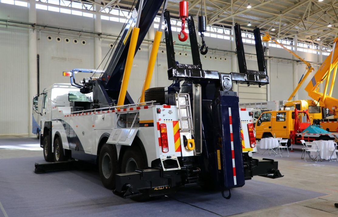 СИНОТРУК HOWO-7 Двигатель с развалинами 8х4 380 л.с. Двигатель с развалинами для экстренных дорожных ситуаций