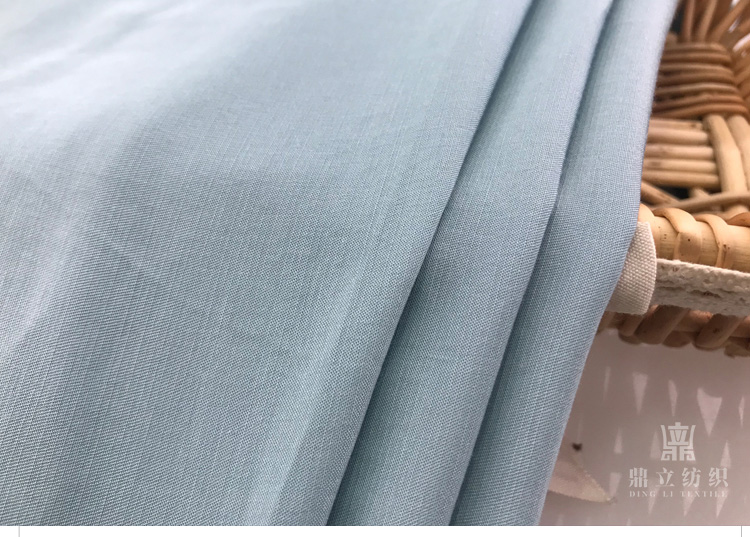 Равнина Tr 48% вискоза 52% Ployester одевая ткань рубашки ткани сплетенная 90gsm