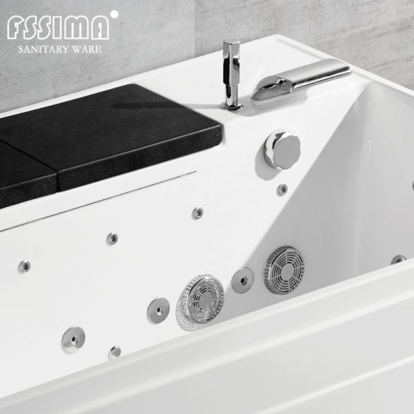 Ванна водоворота водопада СИД 6 футов массажирует роскошные спа идет в ушаты