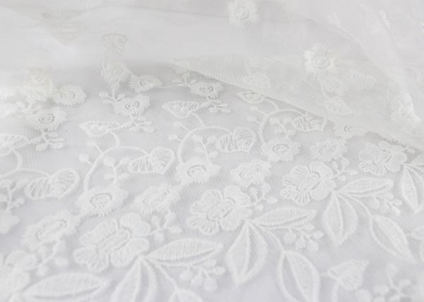 Tela floral branca do laço do bordado da guipura/tela malha nupcial da lantejoula para o vestido de casamento