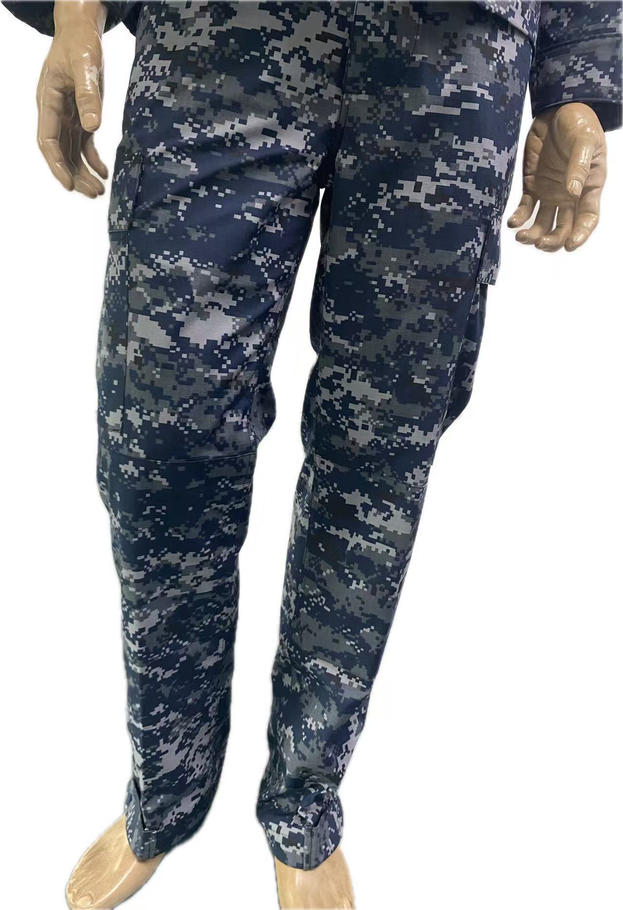 Ripstop Digital Camouflage Suit Breathable Quick Dry Training Clothes for Outdoor Activities