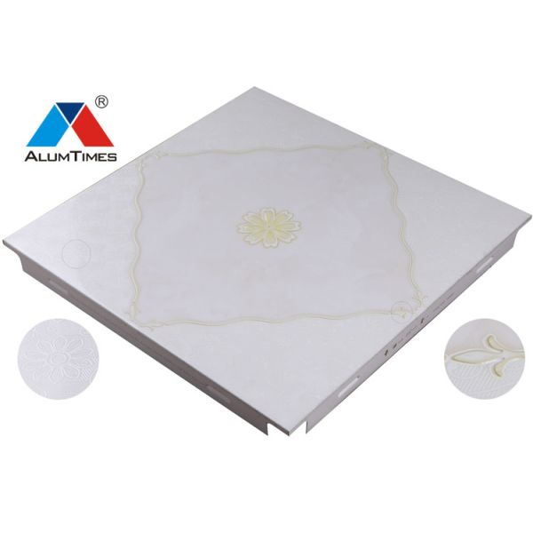 300*300 Size Aluminum Board Metal Ceiling Tiles With Modern Style