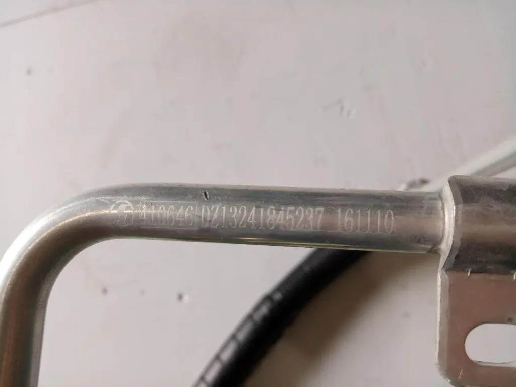Dz13241845237 Compressor-Condenser Connecting Pipe Auto Parts