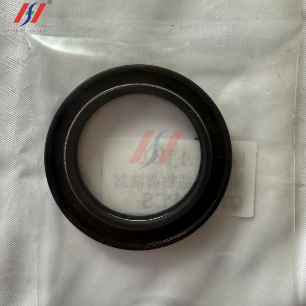 8981581100 Crankshaft Front Oil Seal For 4JB1 And 4JJ1 Engine Front Main Oil Seals