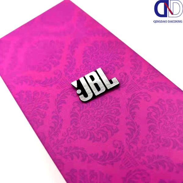 Acceptable Customer's Logo Metal Stamping Labels for Customization