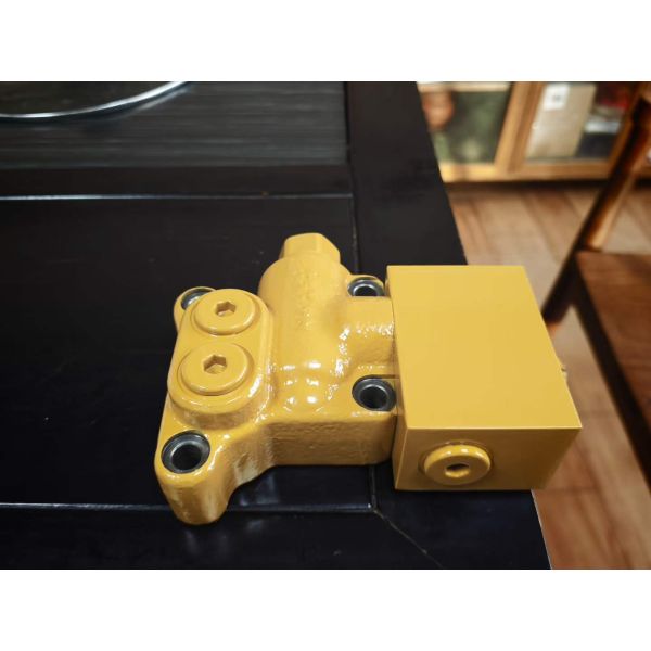 Pressure Reducing Valve For Cat 345GC 349 352 Excavator, Precise Pressure Control, Wear Resistant Hydraulic Spare Parts