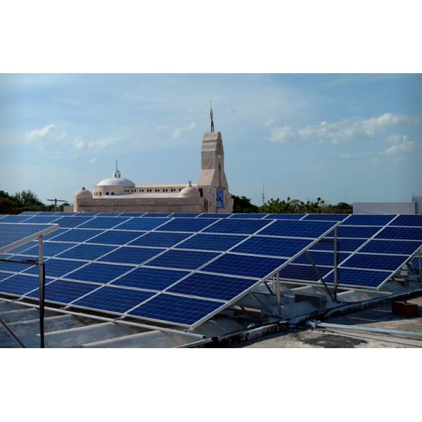 カスタマイズされたOEMのアルミニウム太陽取付けのフレーム・ブラケットISO9001