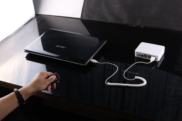COMER one port alarm controller box security display devices for tablet cellphone laptop computer alarm