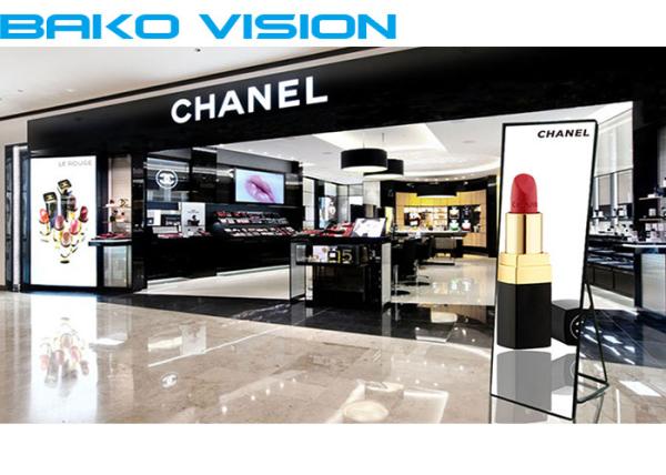 Indoor Advertising Front Service LED Display P2.5mm Full Color Standing Screen
