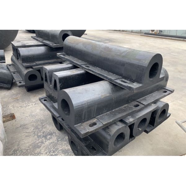 Крыло резиновый фендер для долгосрочной производительности и 10-летнего срока службы