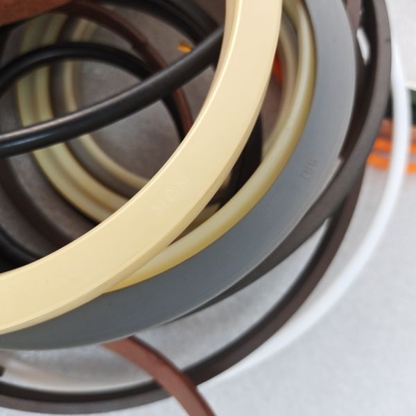 Маслянный охладитель  Penta и набивка 20459203 20459203 фильтра для масла