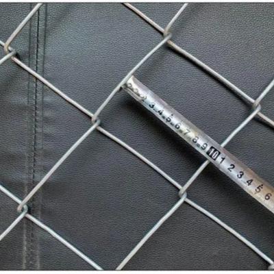 8 Gauge Galvanizado Diamond Chain Link Fence Ferro operado manualmente