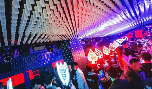 LED Pixel RGB DMX Column Light Stage Events Decorative Lighting for Clubs Bars