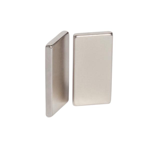 Heavy Duty Industrial Bar Neodymium Magnets Customized RoHS Certified