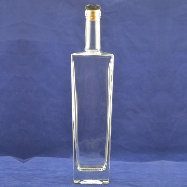 Hot Stamping Surface Handling Super Flint Top Grade Gin Vodka 750ml Square Glass Bottle FOB