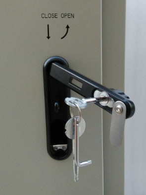 El gabinete profesional PEF de la estación base de 6 puertas calienta el aislamiento 1470×1800×900 milímetro