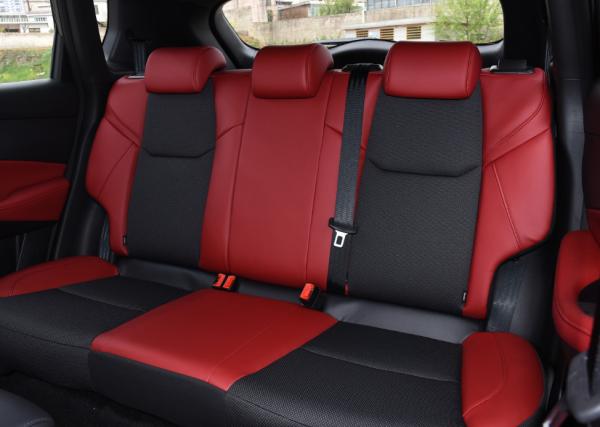 2024 ODM Em boas condições Esporte Automático 5 lugares 1.4T Combustível Changan CS 35 Plus SUV Carro