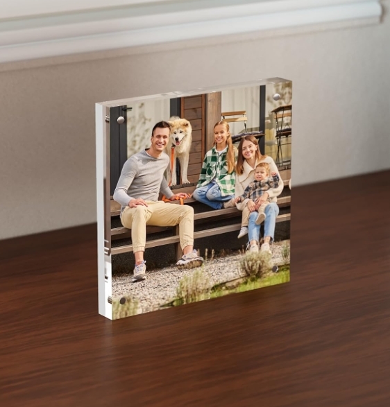 Custom Size Clear Acrylic Magnetic Photo Frame for Desk Top Display